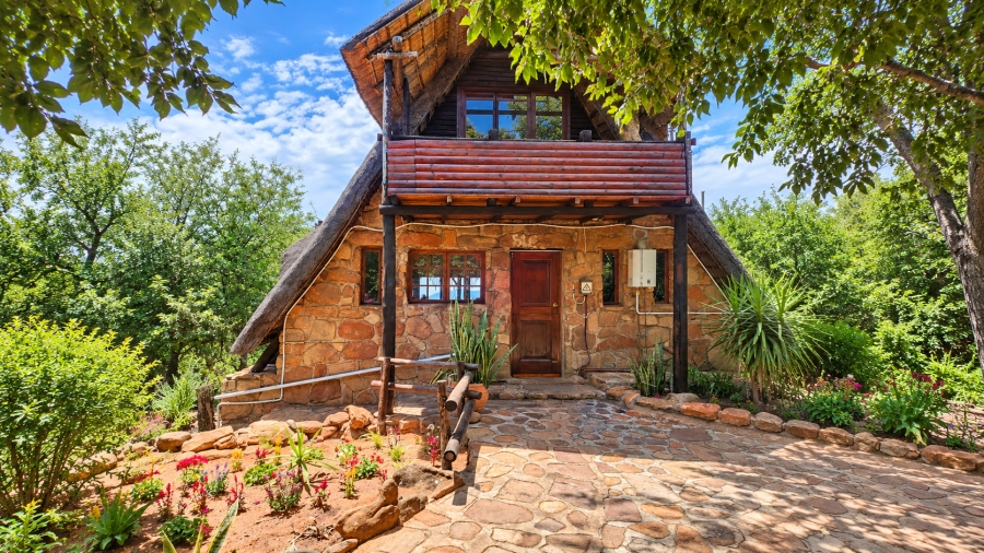 2 Bedroom Property for Sale in Utopia Nature Estate North West